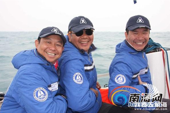三亚:海润水晶号获香港至三亚帆船拉力赛亚军